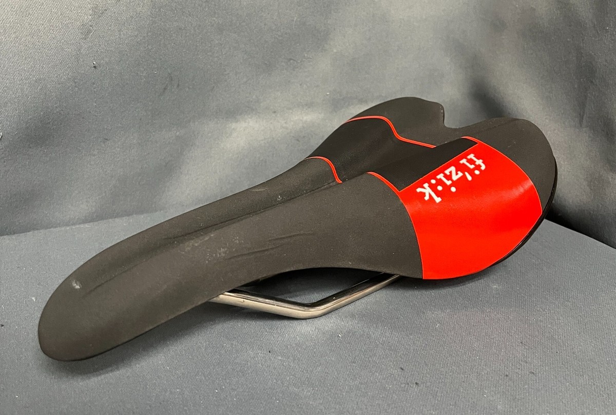 Fizik fi'zi:k Aliante VSX Road Saddle 140mm 7x7 K:ium Rails Carbon