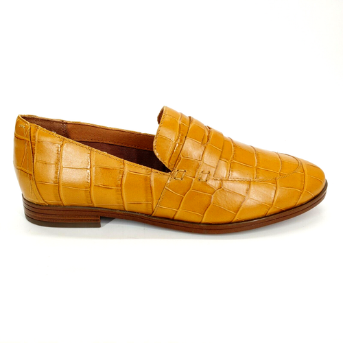 Report Womens Slip On Tan Crocodile 