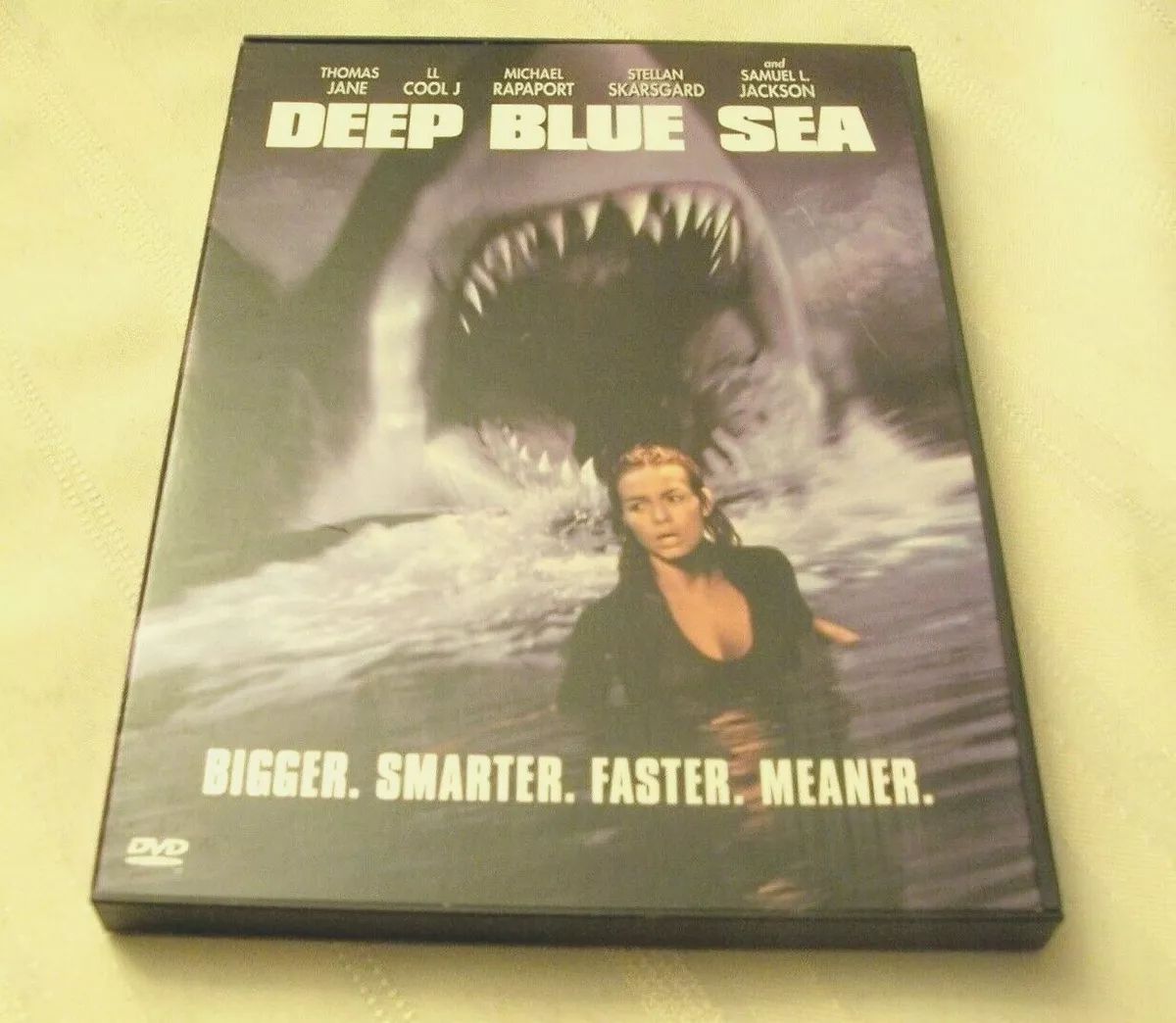 Deep blue sea shop 1 full movie online