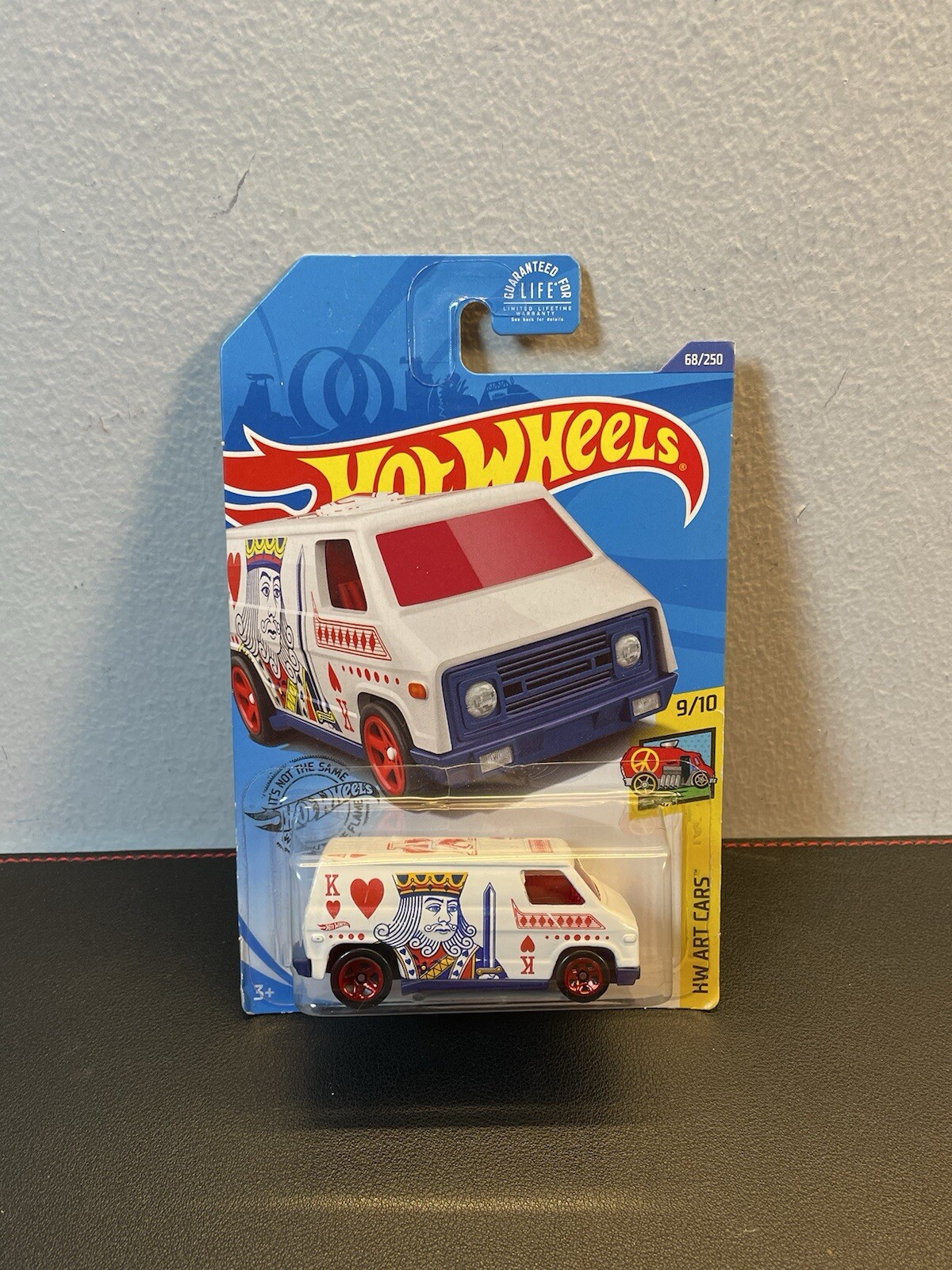 2017 Hot Wheels HW Art Cars Super Van Delivery Truck Spoke 5 Red  68/250 9/10