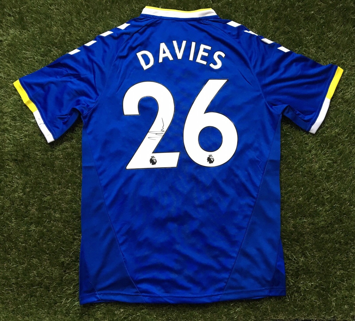 Premier League Everton Shirt James TOM DAVIES SIGNED EVERTON FC