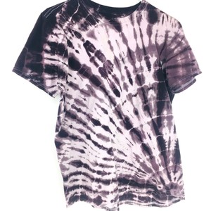 axl rose jesus shirt