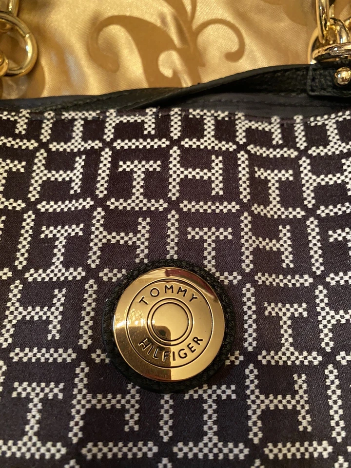 Bolso Tommy Hilfiger Azul Marino Norte Sur con Bolsa Desmontable Asas Cadenas Nuevo Foto 3 de 4