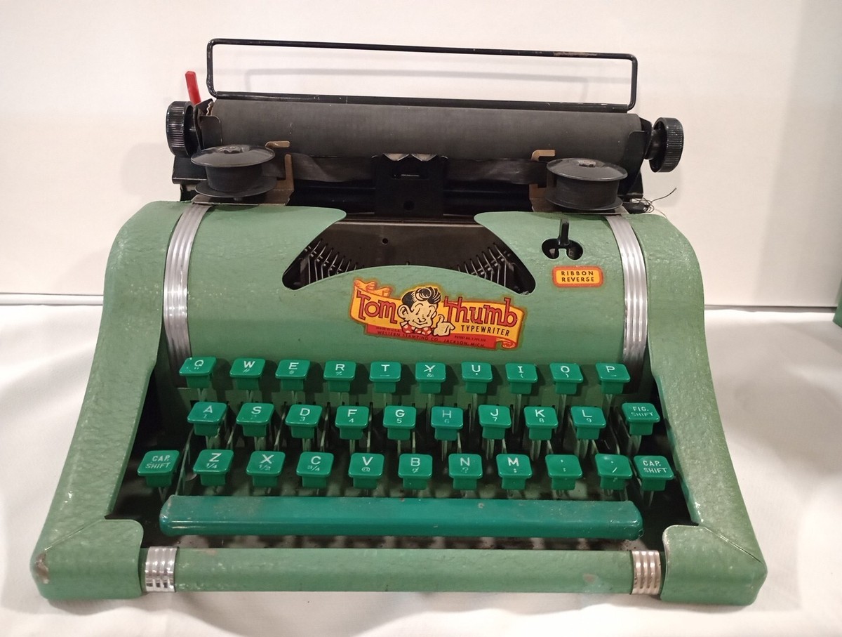 Vintage 1950’s TOM THUMB Working Typewriter w Metal Case Great Graphics  **RARE*C