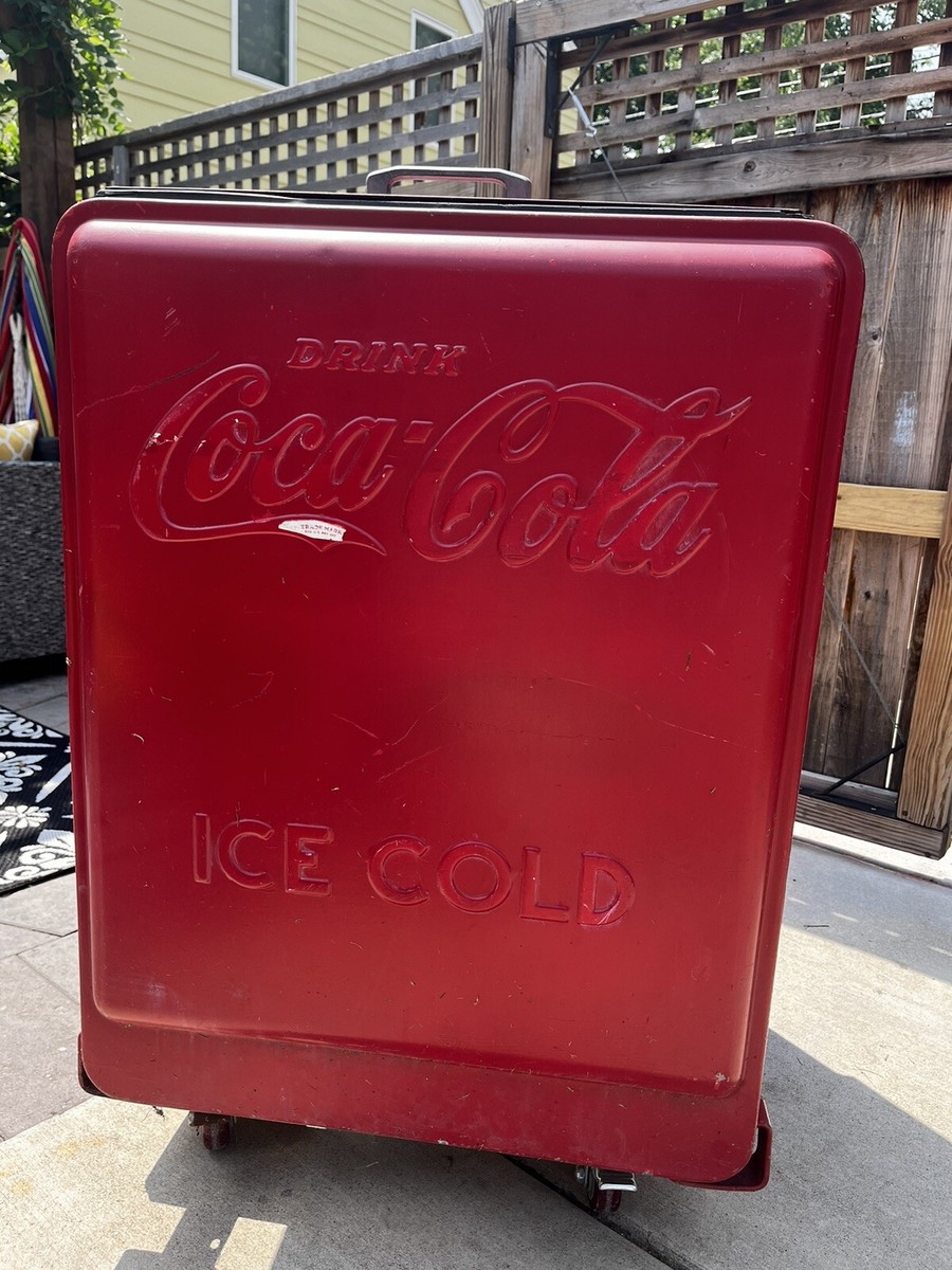 Large vintage 1940 Coca Cola (Coke) ice chest cooler TN-40-1