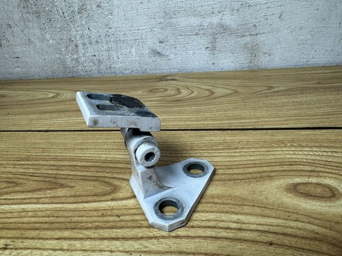 Volkswagen Golf VI 2012 Oberes Scharnier Tür vorne 1K0831402N RKT9050