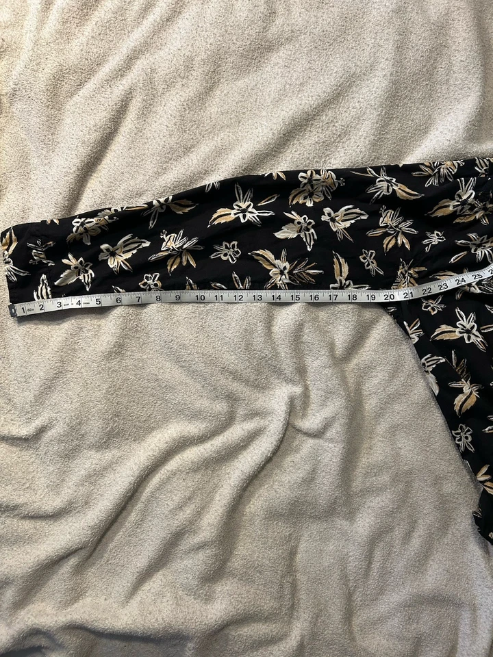 Camisa social masculina preta manga longa flor havaiana tamanho XL - Imagem 4 de 4