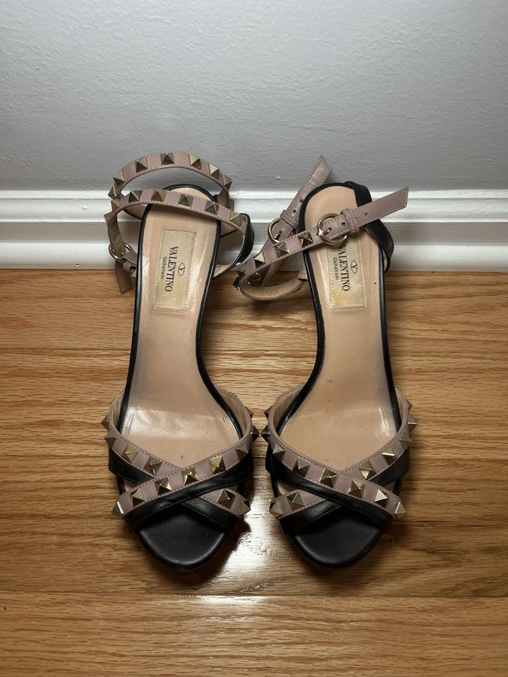 Valentino Negro y Nude Rock Tachuelas Cuero Plataforma Tobillo Correa Tacones Talla 39.5 Foto 3 de 4