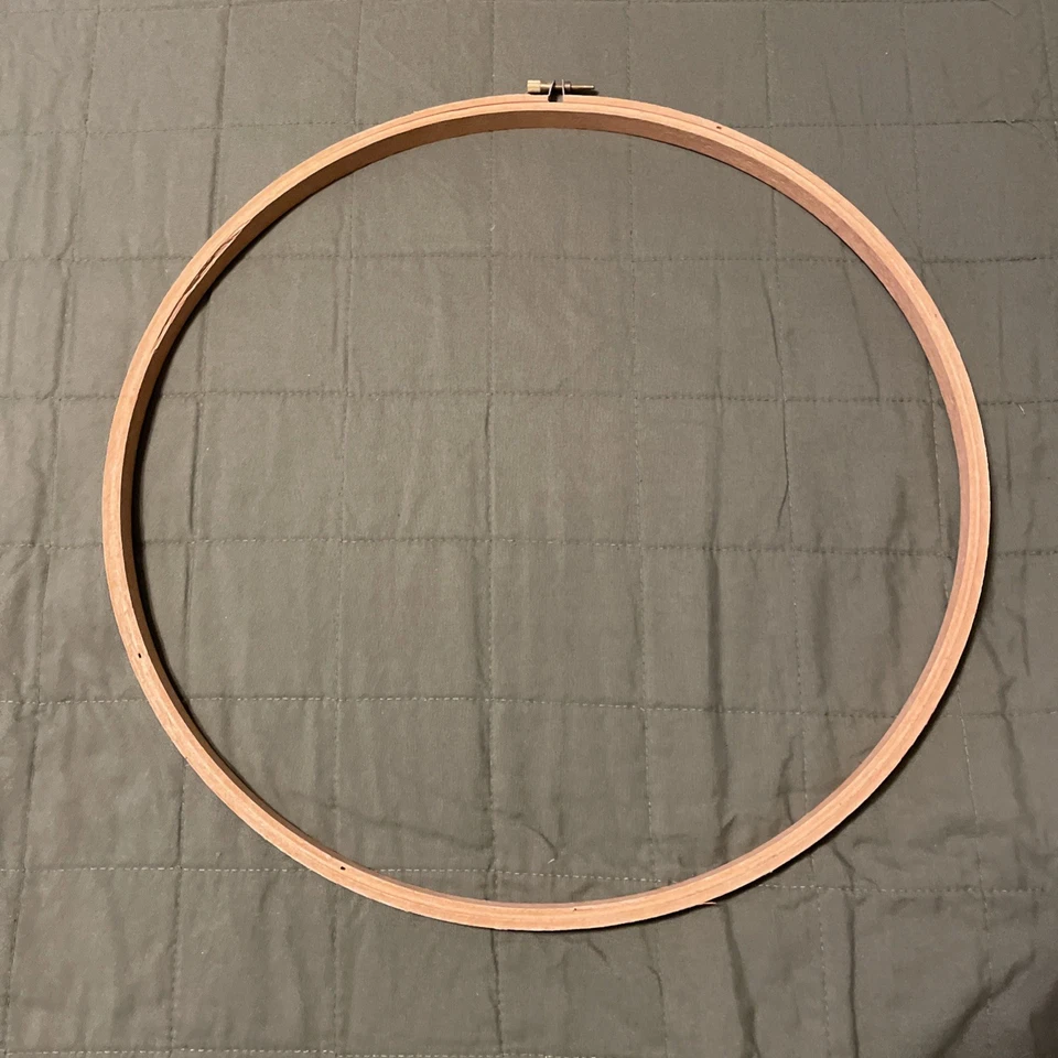 Embroidery Hoops - Image 4 of 4