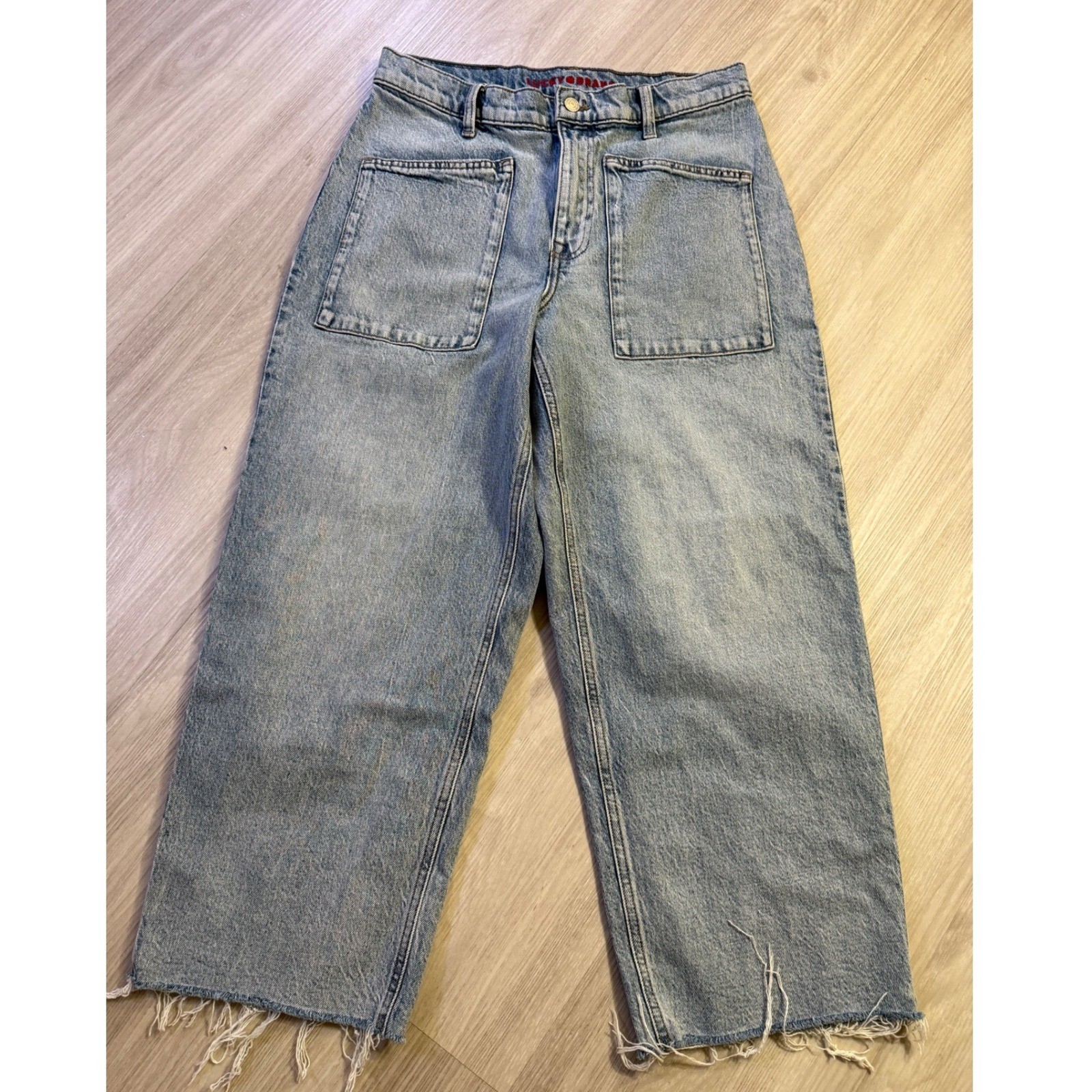 Lucky Brand High Rise Wide Leg Crop Jeans Light Wash Patch Pocket 10/30 RN80318