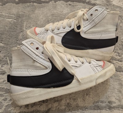 Authentische Nike Blazer Mid  77 Jumbo Schuhe UK Größe 4,5 weiß/schwarz