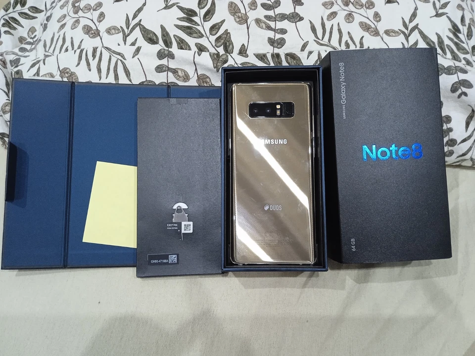 Samsung Galaxy Note 8 Edición Oro 64 GB - Mobile Phone - Smartphone Gold Edition - Imagen 2 de 3