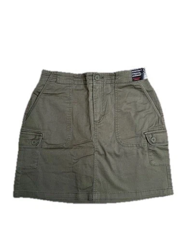 Briggs Women’s Green Skort Casual Stretch Waist Size Medium Waist 30” BNWT