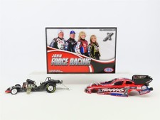 Kit Courtney Force 2013 Mustang Funny Car escala G 1:24 Action Racing LE - FIRMADO