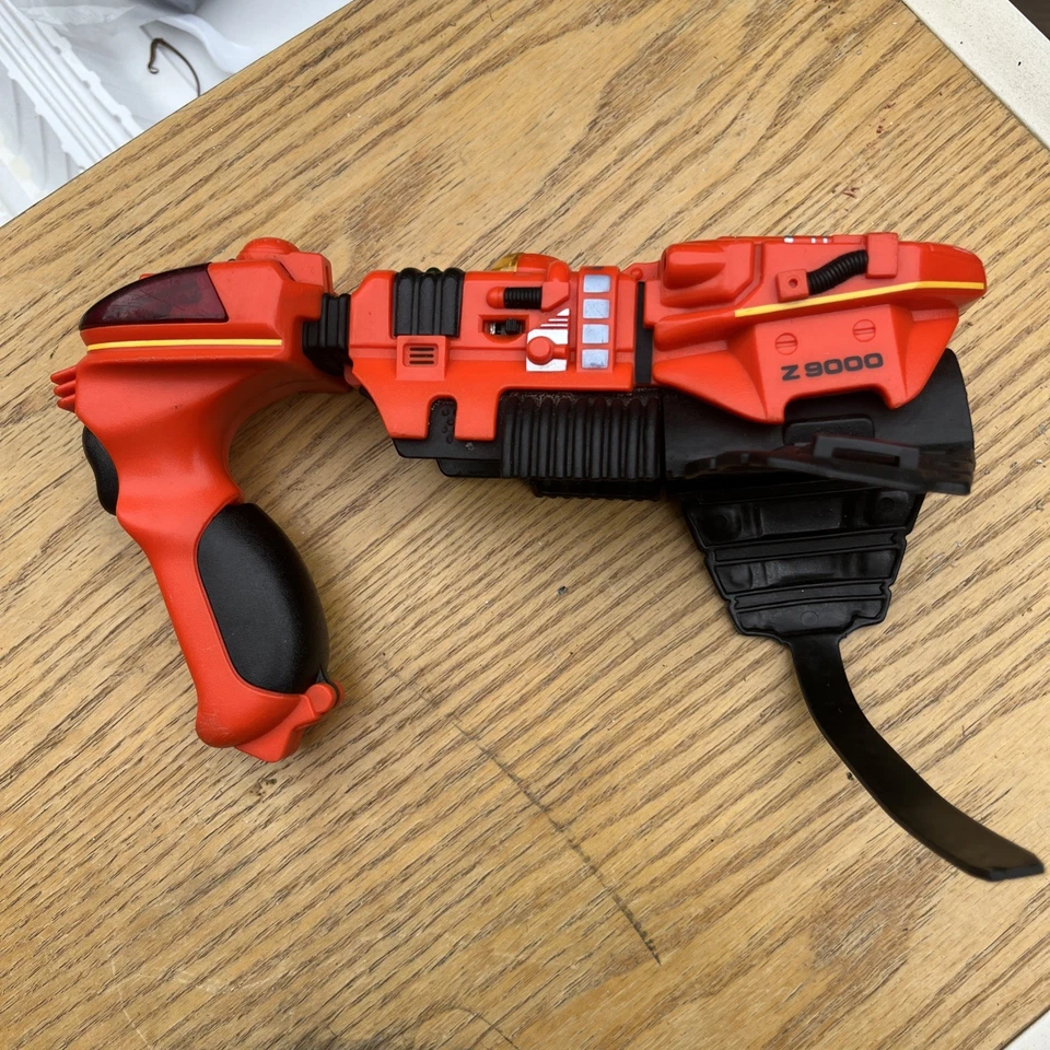De Colección Años 90 Lazer Pro 9000 Galoob Electrónico Láser Etiqueta Juguete SOLO UNA PISTOLA (Leer más) Foto 3 de 4