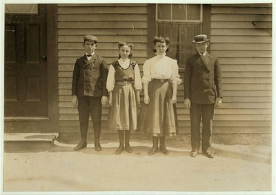 Phoenix Mill,Phoenix,Rhode Island,Child Labor,Lewis Wickes Hine,April 1909