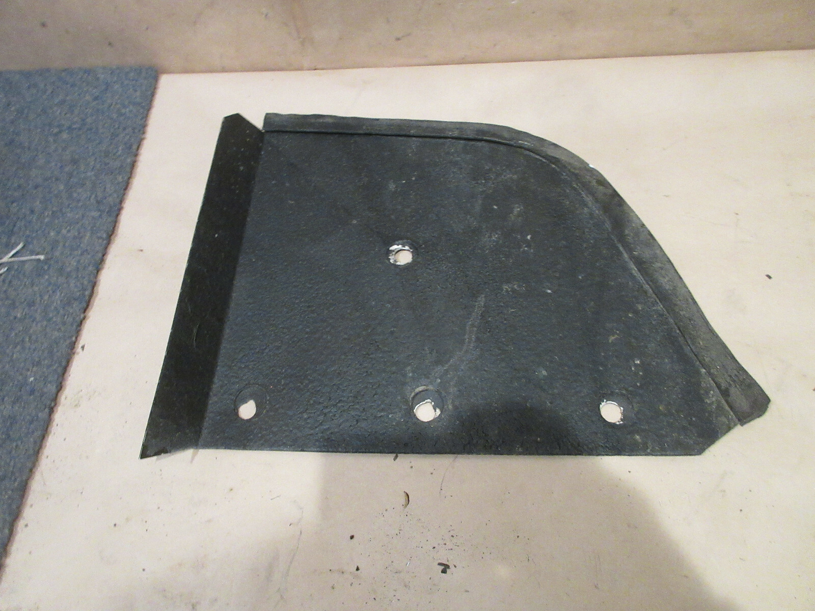 Ferrari 208,308 LH Front Gravel Guard Standard  P/N 60298403