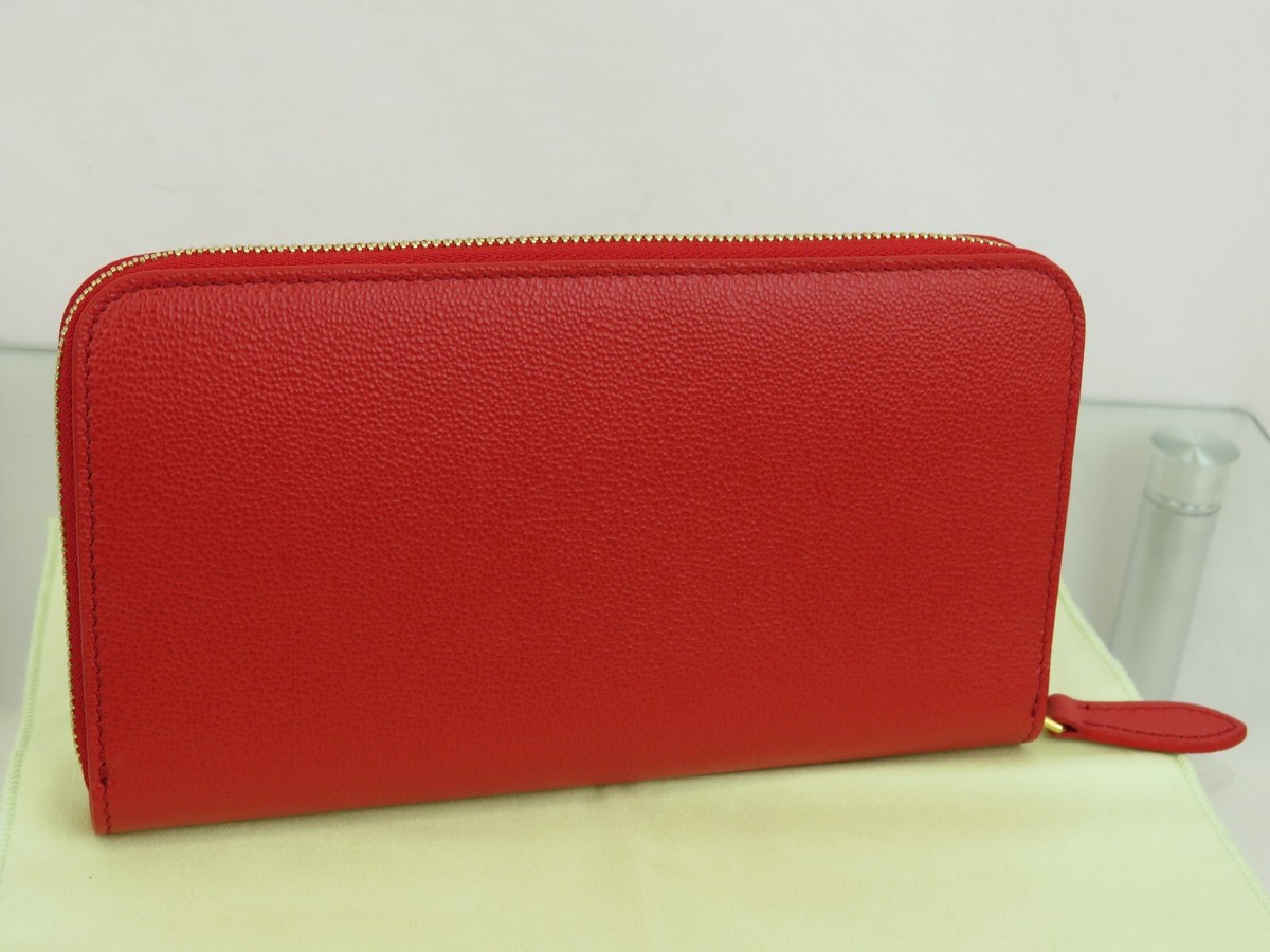 BURBERRY ELMORE RED LOGO EMBOSSED LEATHER ZIP AROUND CLUTCH