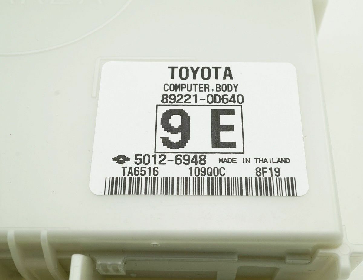 GENUINE 89221-0D640 TOYOTA SPARE PART COMPUTER BODY | eBay