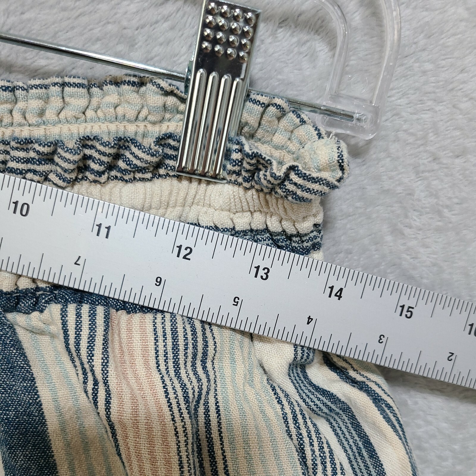 Universal Thread Women's Medium Shorts - image 8