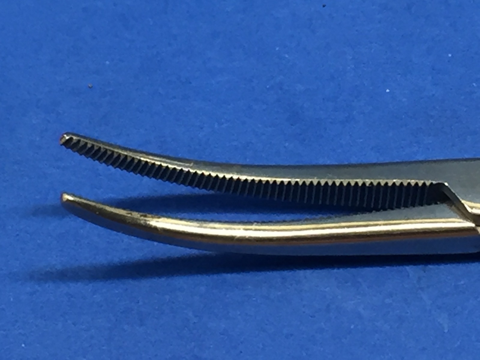 Codman 32-4041 Crile Classic Hemostatic Curved Forceps Standard ...