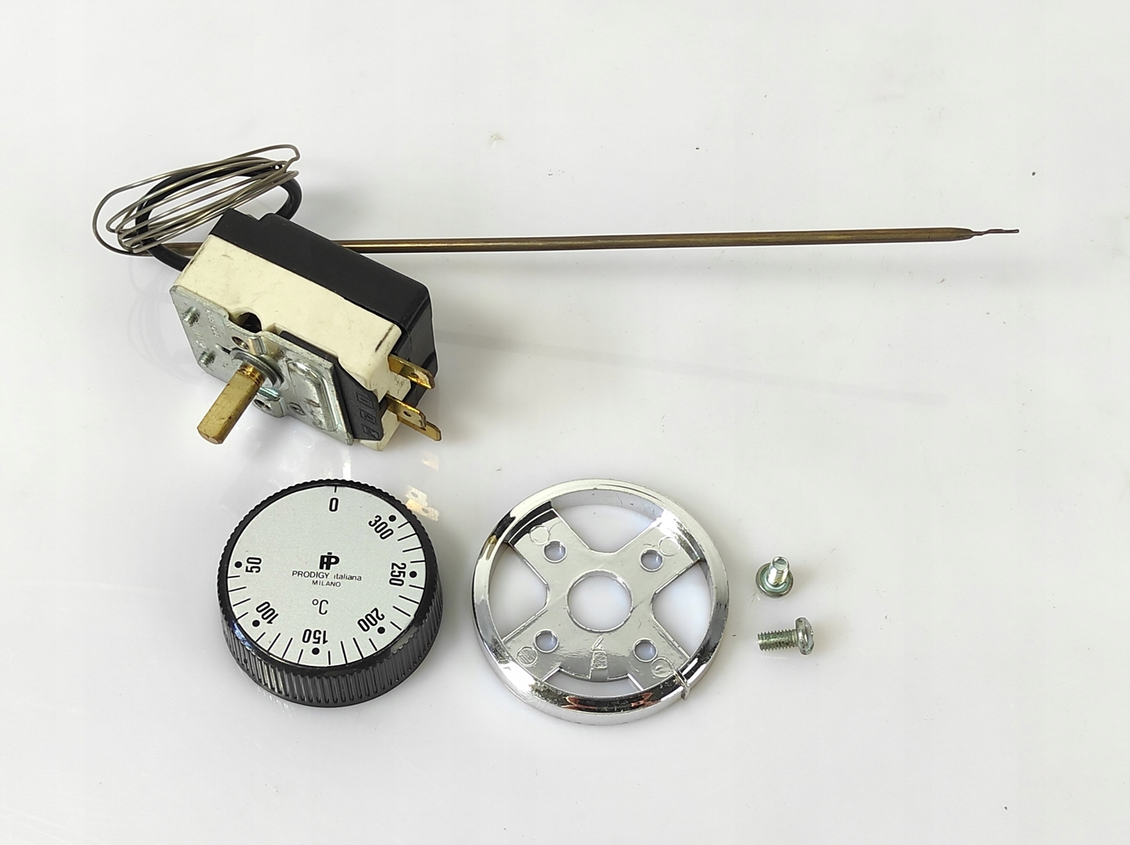 PRODIGY THERMOSTAT + 50 + 300 ° C T150 16 (2) A 250 / 380V / 8 3B2