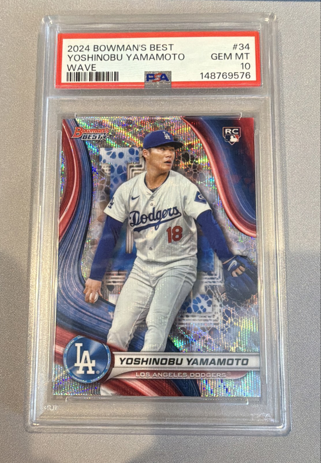 2024 Bowman's Best - Yoshinobu Yamamoto #34 Wave Refractor (RC) PSA 10