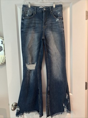 Women s Risen Blue Jeans Size 11/30 High Rise Boot Cut Frayed Hem