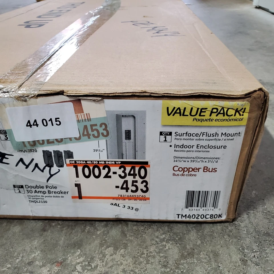 GE TM4020C80K Indoor Main Breaker 40 Space 80 Circuit 200 Amp TM4020C80K - Image 2 of 4