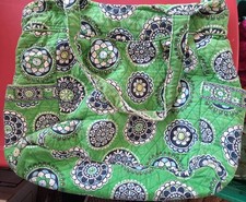 Vera Bradley Green Floral Quilted Tote Bag Zip Closure Lined Inner/Outer Pockets