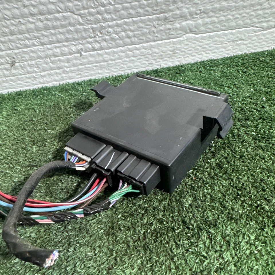 GMC ACADIA 2009-2017 puerta levadiza puerta trasera módulo OEM Foto 4 de 4