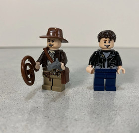 Lego Chauchilla Cemetery Battle 7196 Indiana Jones Crystal Skull 100% Complete