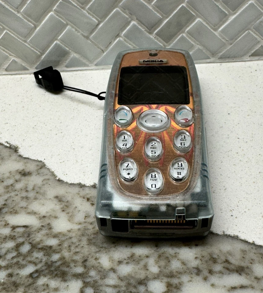 Teléfono Celular Nokia 3200 De Colección - AT&T Inalámbrico, 2003 Candybar, Sin Probar Raro GSM Foto 2 de 4