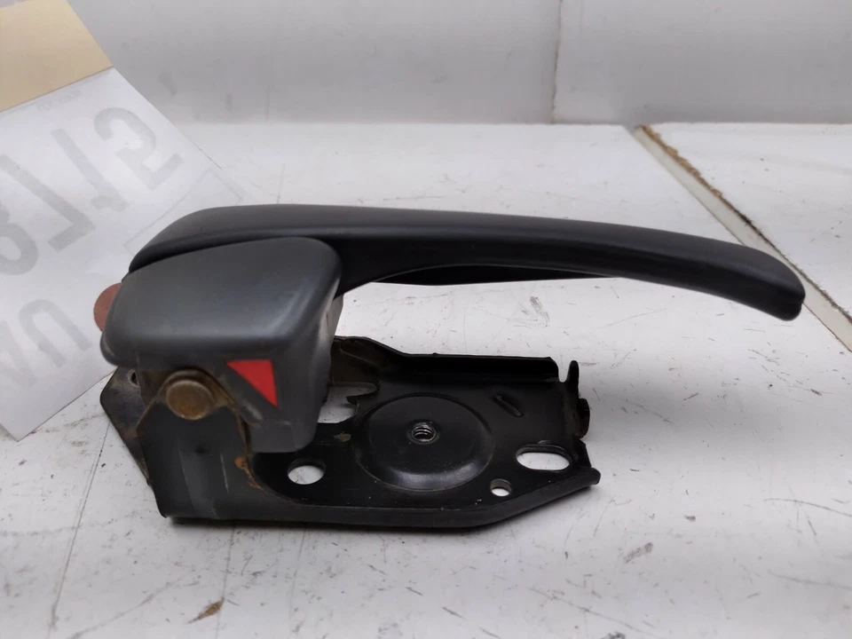 Manija interior puerta delantera lado pasajero derecho OPTIMA 2001-2006 Foto 2 de 4