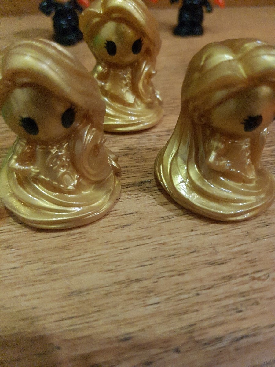 x Ooshies Rapunzel Gold Woolwoths Disney Plus Wxclusive