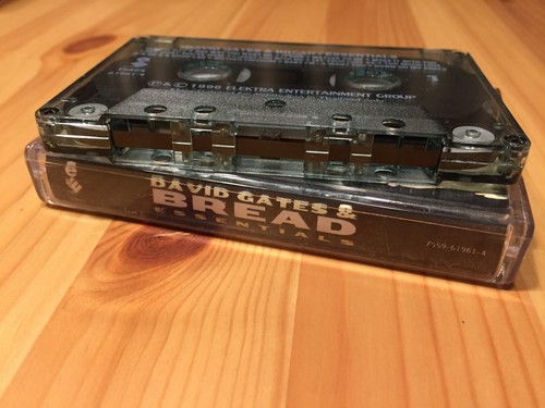 David Gates & Bread Essentials Cassette Tape (Elektra 1996) - Picture 2 of 3