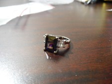 Unique Silver Plated Costume Ring w/ Purple Stone SZ6