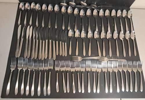 Lot of 76 US Airways Flatware Knives Forks Spoons Airline Aviation by Oneida