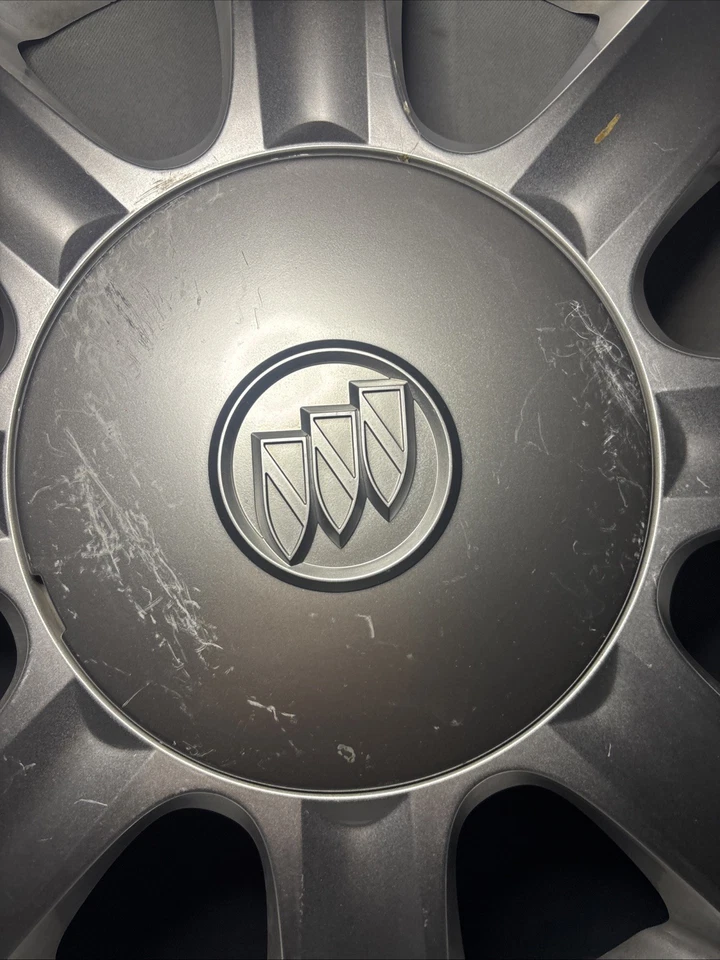 "Buck Allure 2005-2008, Lacrosse 16"" tapacubos 1155 p/n 9595040" Foto 2 de 4