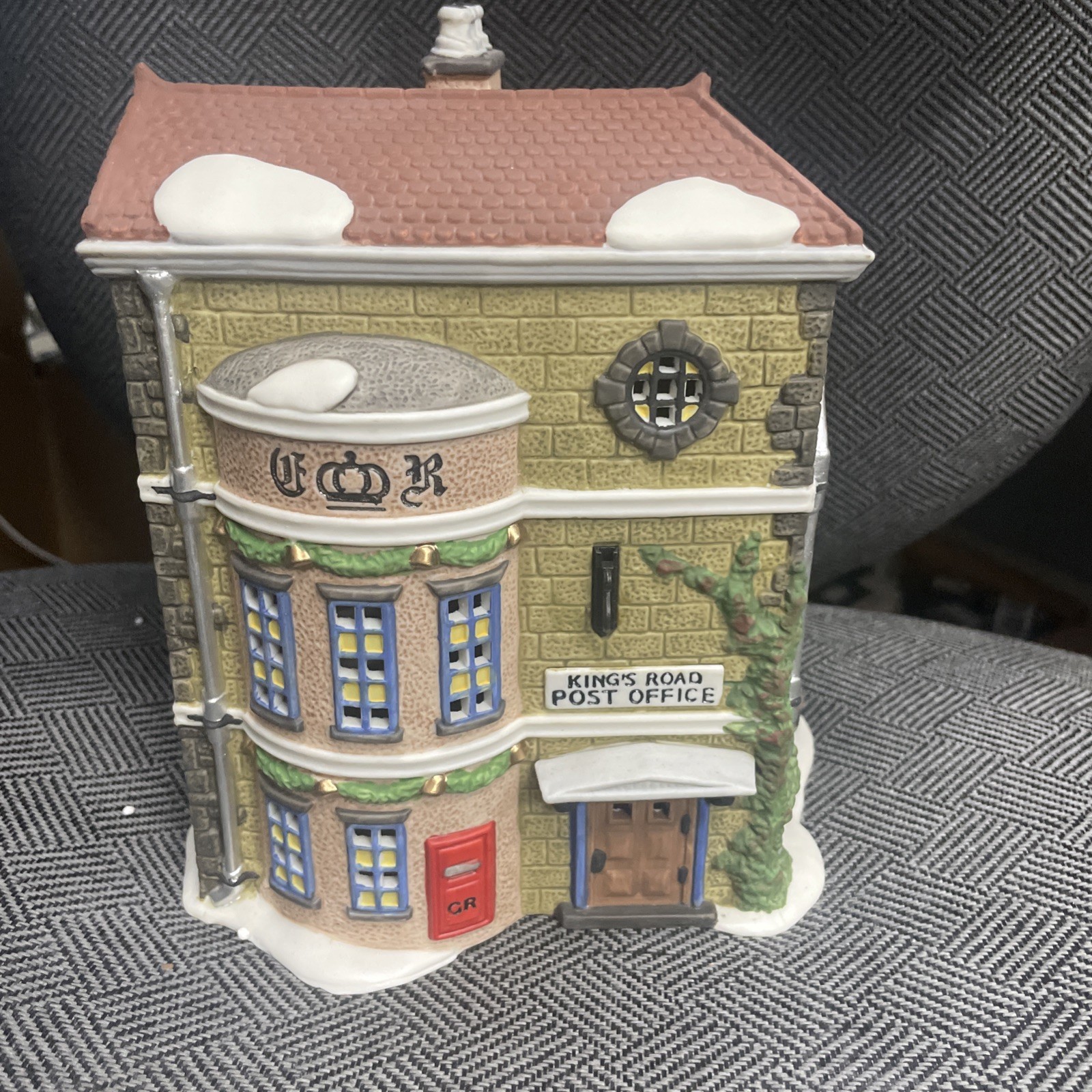 Click here to see eBay Auction