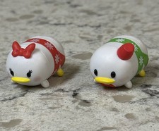 Disney Tsum Tsum Donald Daisy Duck 2016 Figure Jakks Pacific Series 4 Christmas