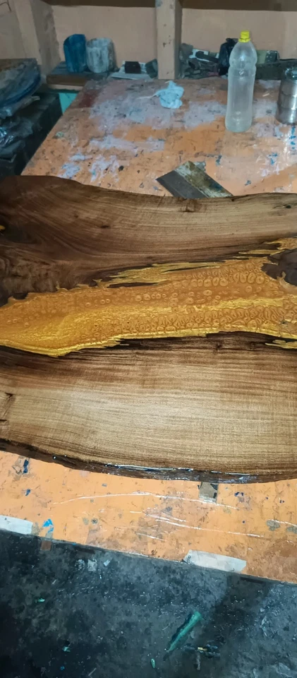 size 24x15" table top epoxy resin gold - Image 2 of 4