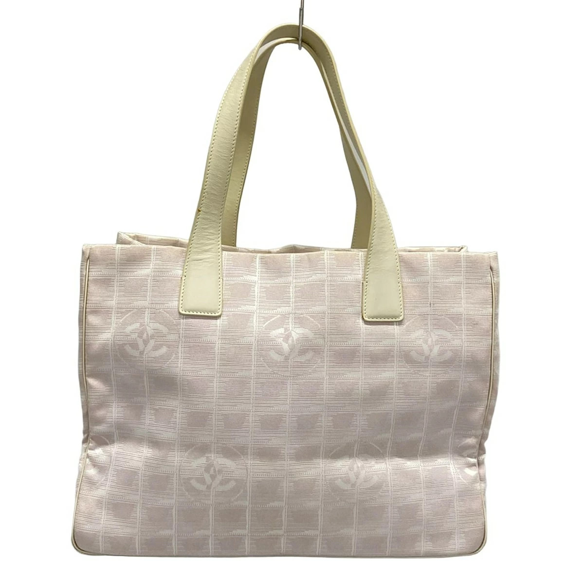 Used CHANEL  New Travel Line Tote MM Tote Bag Pink Leather NI796247