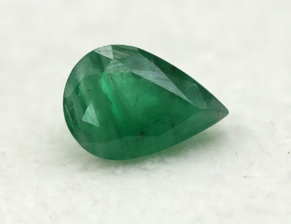 2.64 Ct Untreated Zambia Natural Green Emerald Loose Gemstone Pear Cut 11x8 mm - Image 2 of 4