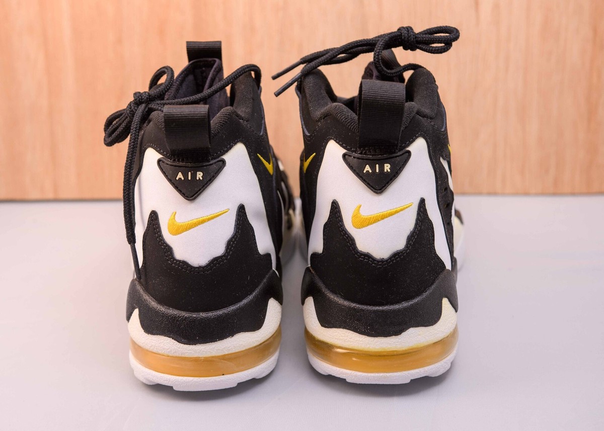 Size 13 DS- Nike Air DT Max '96 Black White Diamond Turf