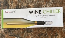 Aérateur et verseur à vin Neward neuf dans sa boîte avec bâton de refroidissement