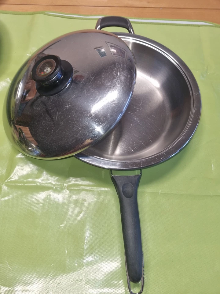 AMC Starline Pfanne mit  Deckel 3 L  28cm Induktion Durchmesser 