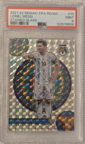 Lionel Messi #10 2021 Panini Mosaic Road to FIFA World Cup Stained Glass card