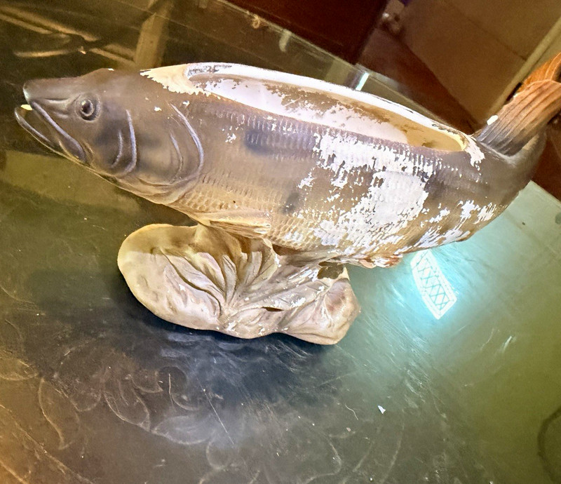Silver Tone Polished Metal Fish Figurine on Base, 3D Effect Sculpture