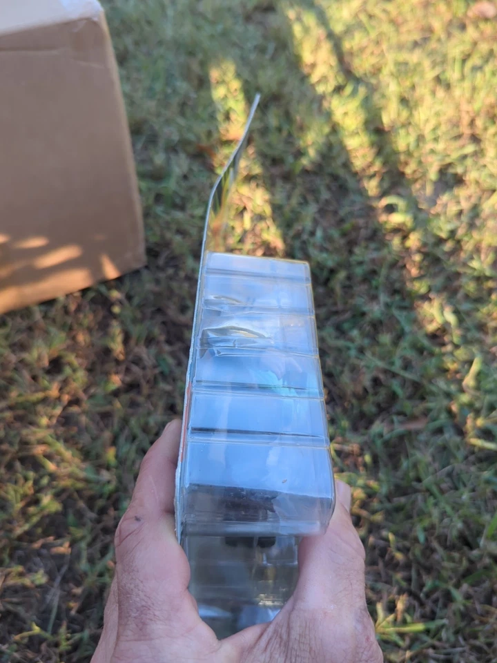 Экшн-фигурки McFarlane Toys Spawn Sam and Twitch серия 7 как новые на картонке - Изображение 4 из 4